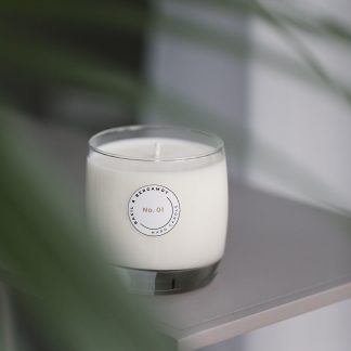 MARO Candles tuoksukynttilä, No. 01 BASIL & BERGAMOT
